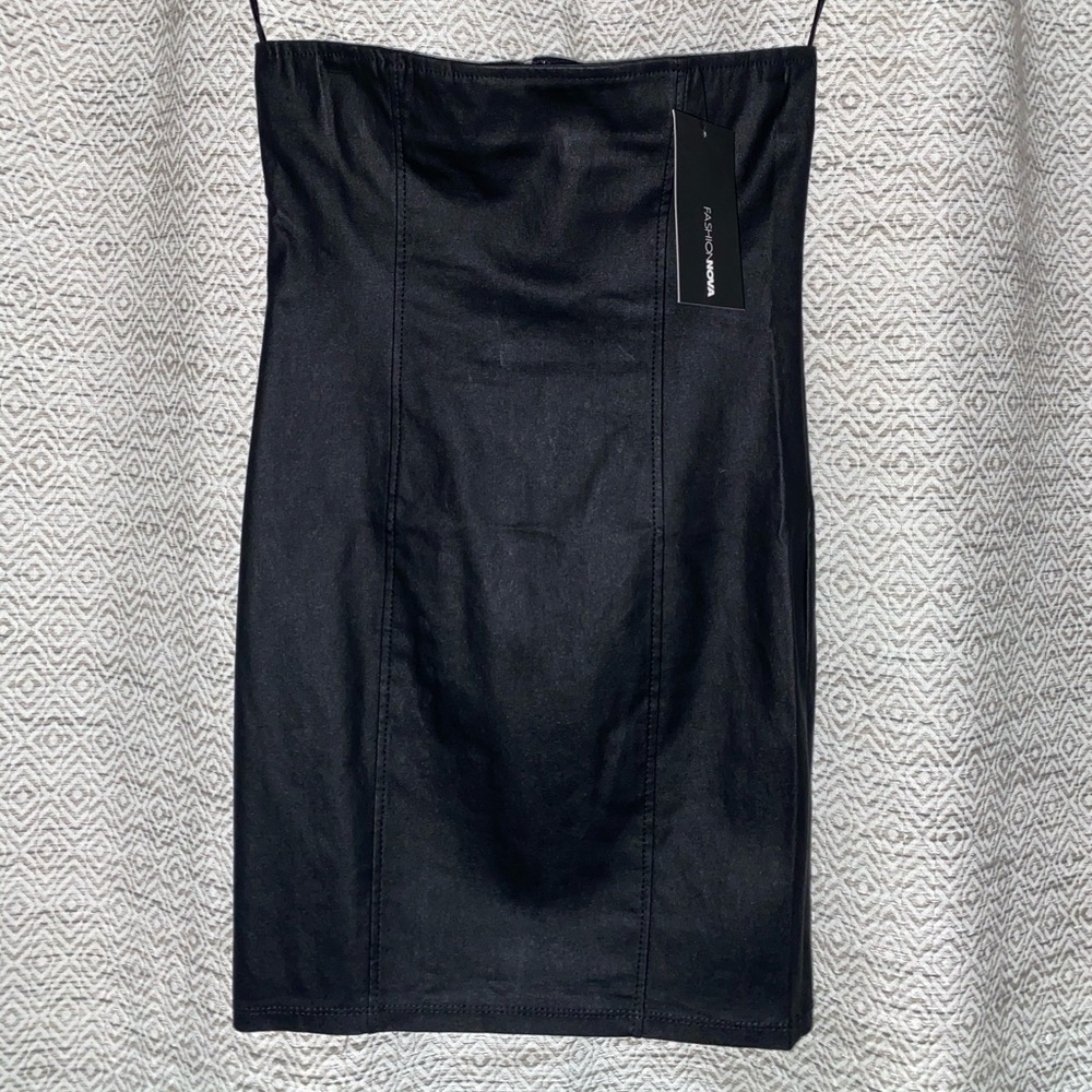 Fashionnova Black Pencil Skirt - Picture 2 of 5